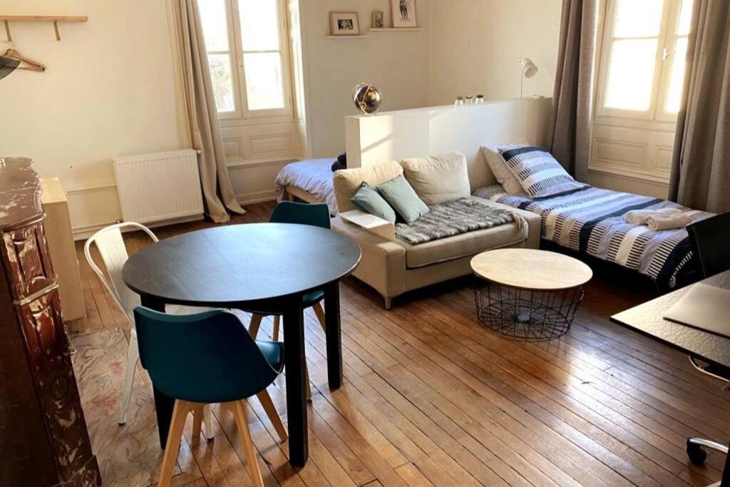 Апартаменты #Le Maitre Du Navire - Grand Studio - Hyper Centre Бриве-ла-Гаилларде Экстерьер фото