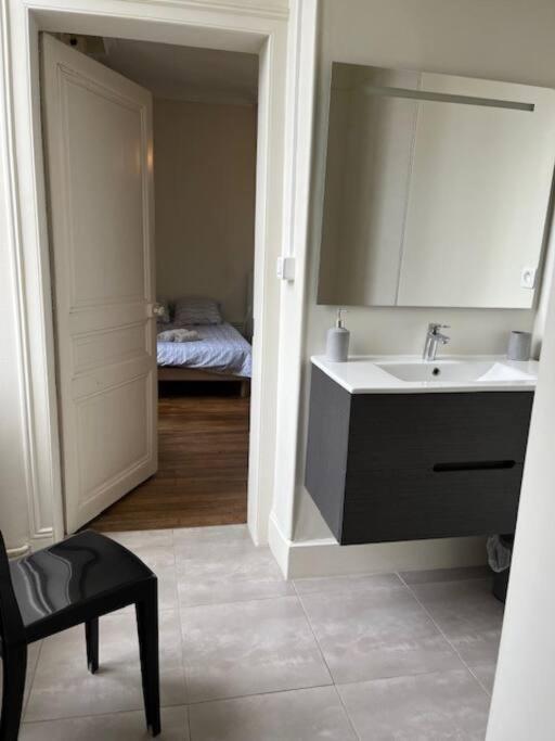 Апартаменты #Le Maitre Du Navire - Grand Studio - Hyper Centre Бриве-ла-Гаилларде Экстерьер фото